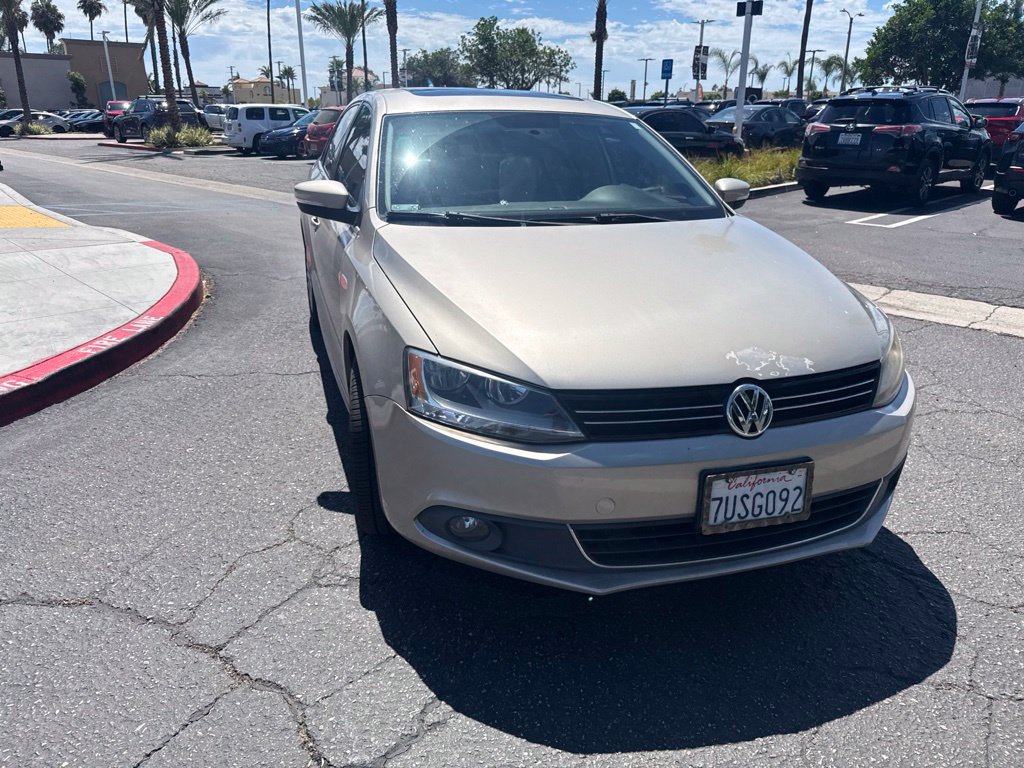 Used 2013 Volkswagen Jetta SEL FWD image 38