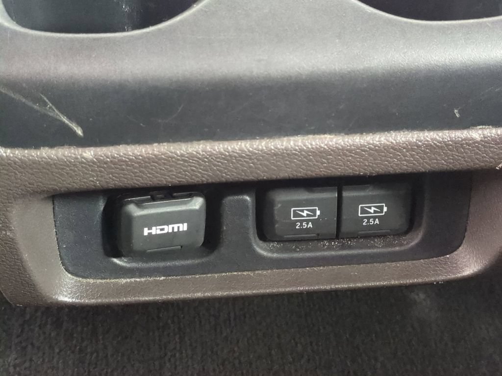 Used 2018 Honda Odyssey Elite image 18