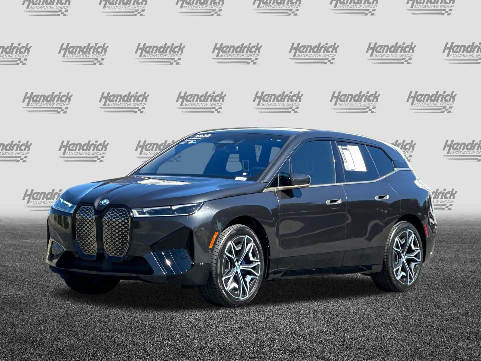 Certified 2023 BMW iX xDrive50 w/ Sport Package AWD/4WD image 9