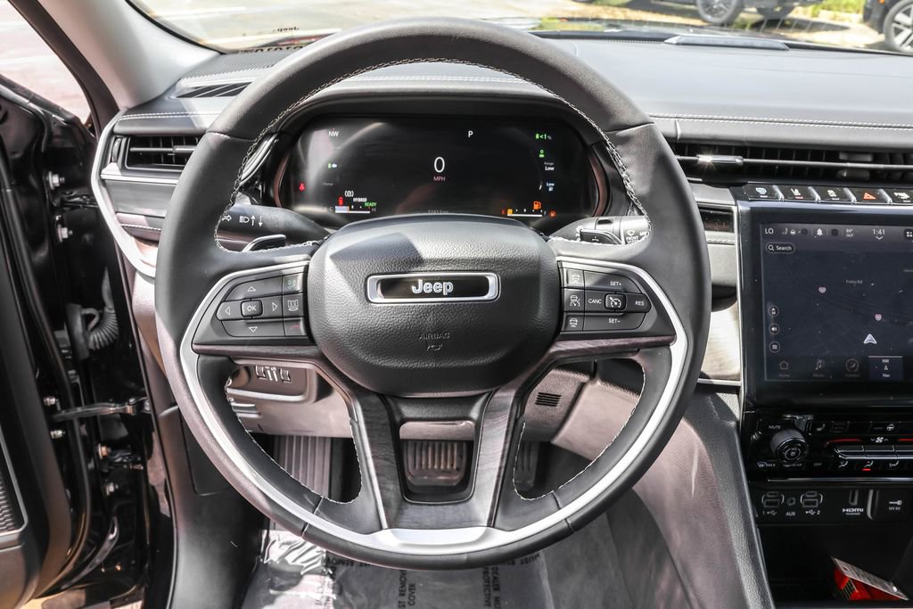 Used 2022 Jeep Grand Cherokee Limited 4xe AWD/4WD image 22