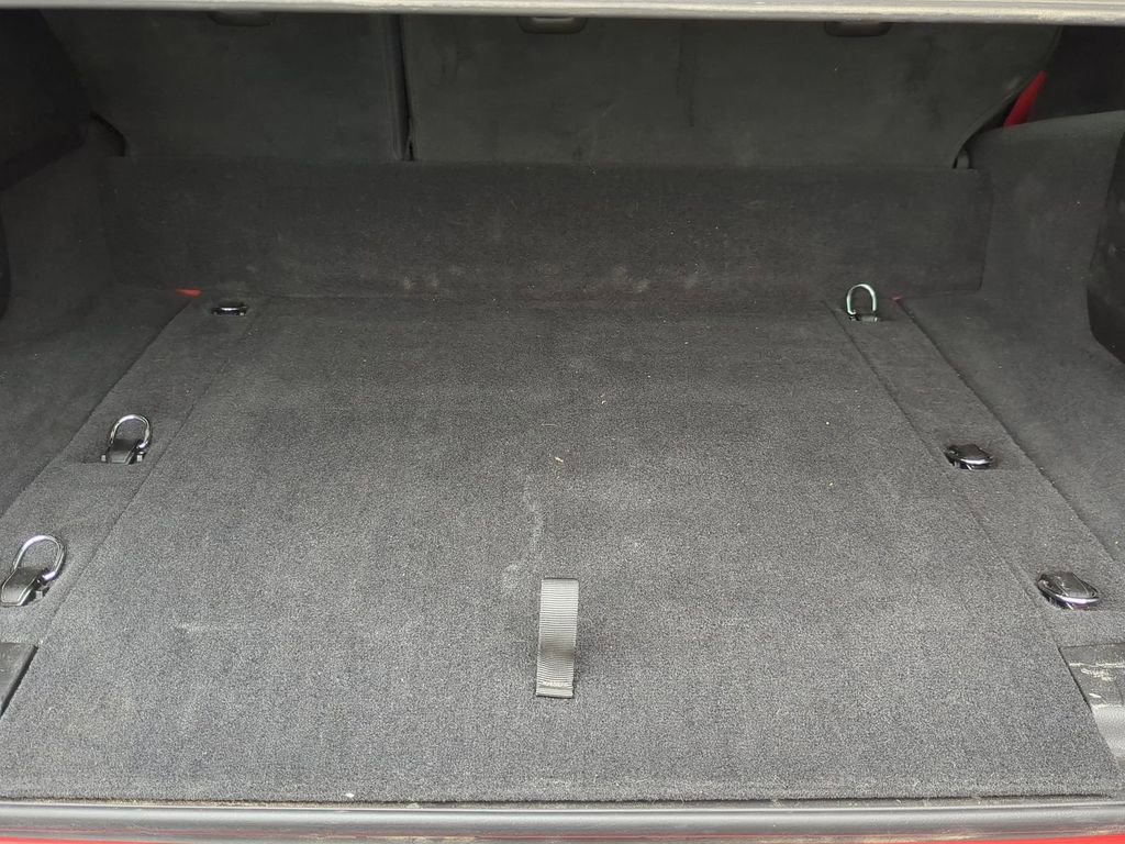 Used 2025 Jeep Wrangler Unlimited Sahara image 12