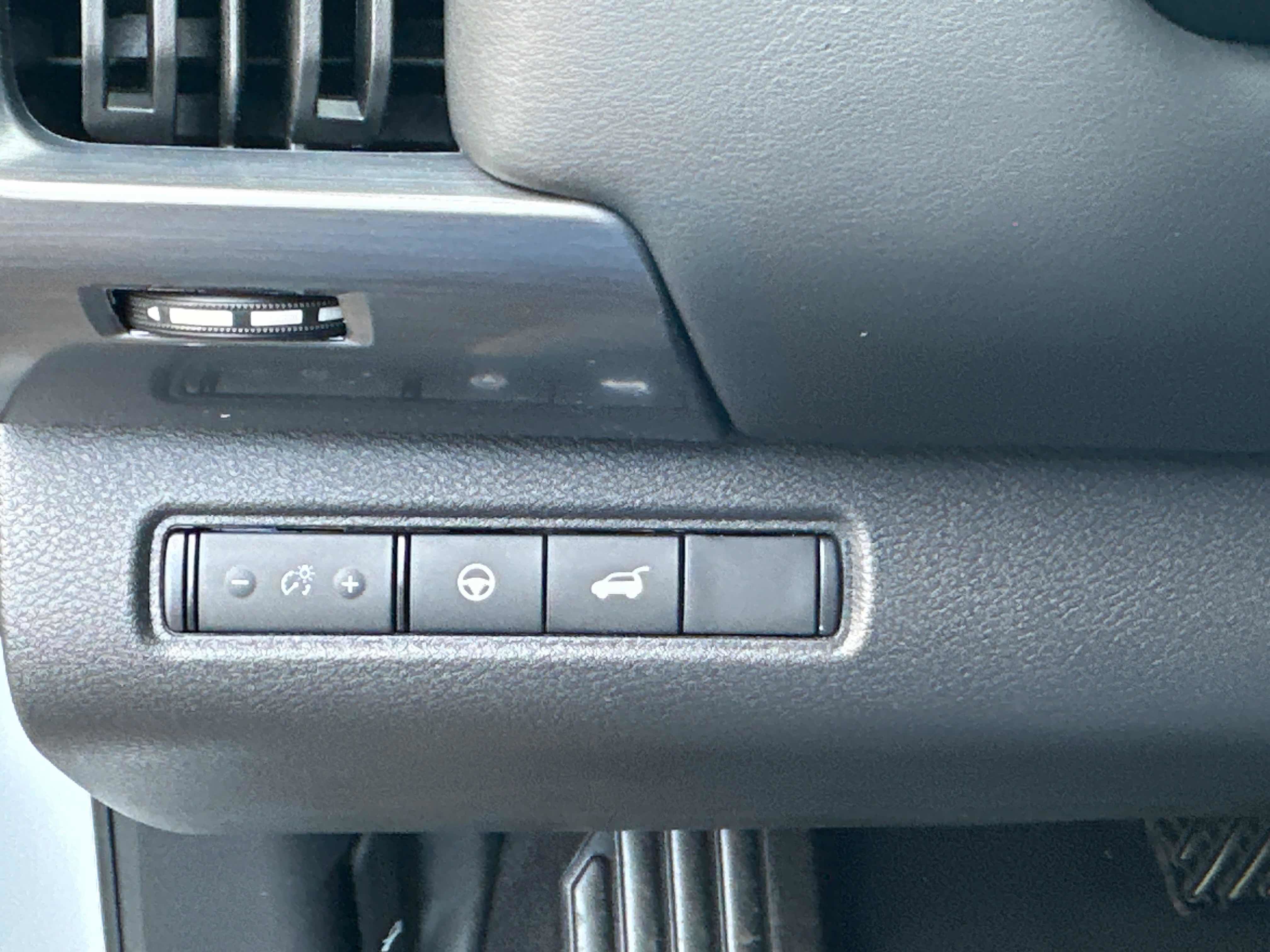 New 2026 Nissan Pathfinder Rock Creek AWD/4WD image 19