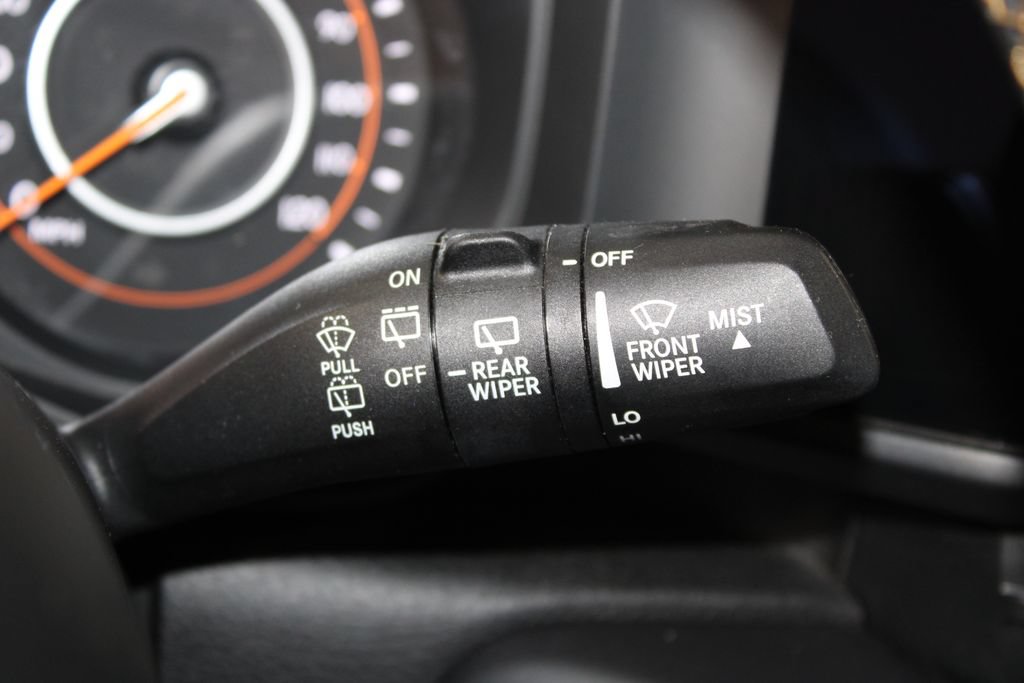 Used 2025 Jeep Wrangler Unlimited Sahara AWD/4WD image 39