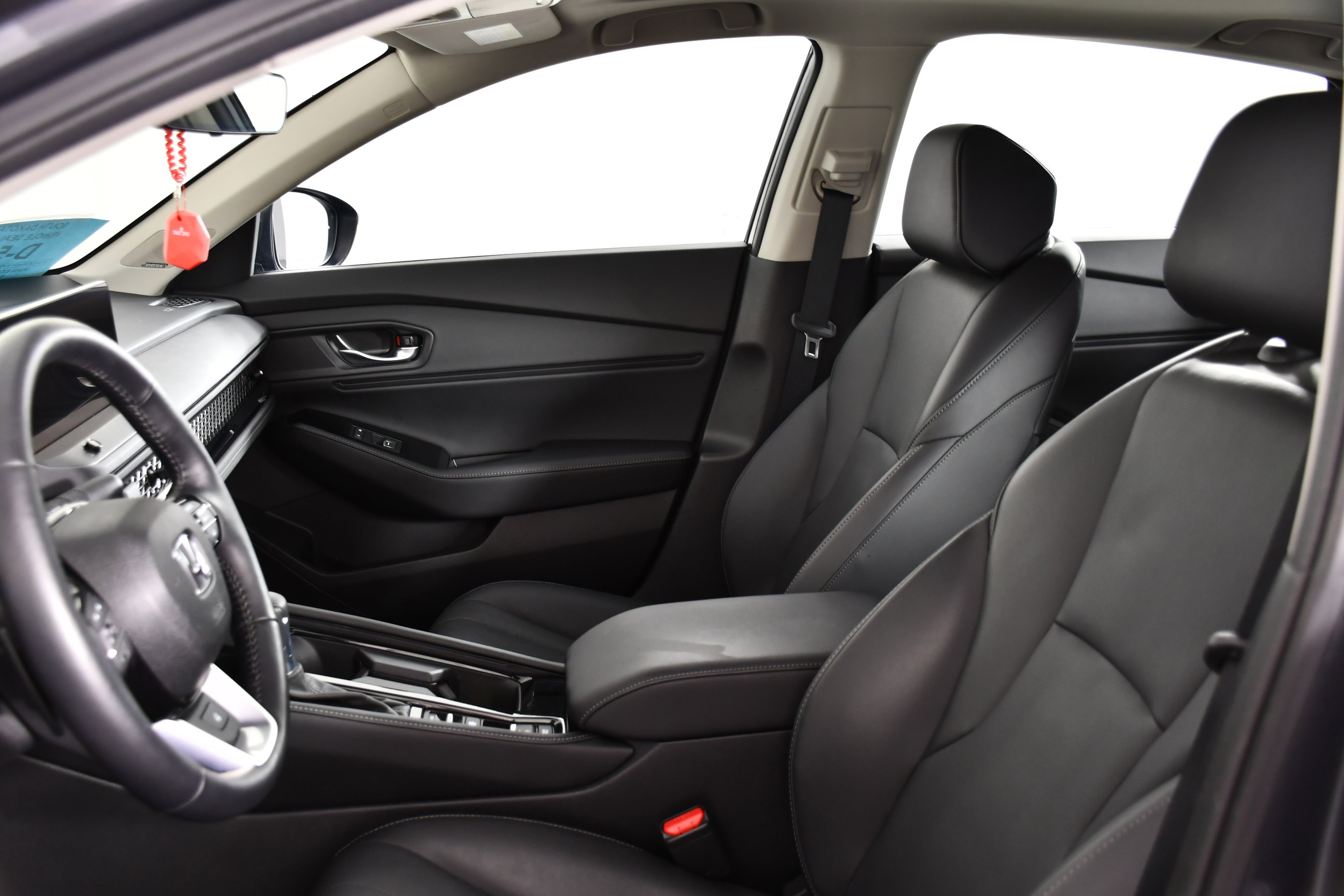 Certified 2025 Honda Accord Touring image 28