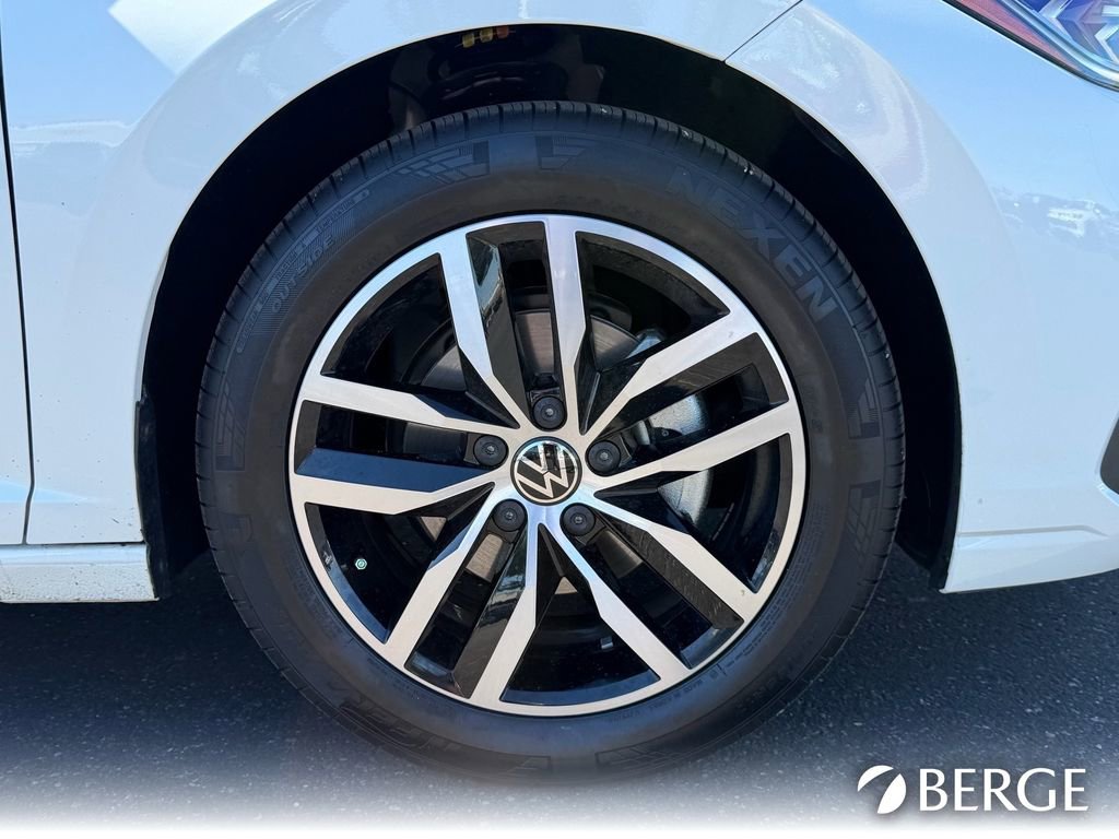Used 2026 Volkswagen Jetta SE image 11