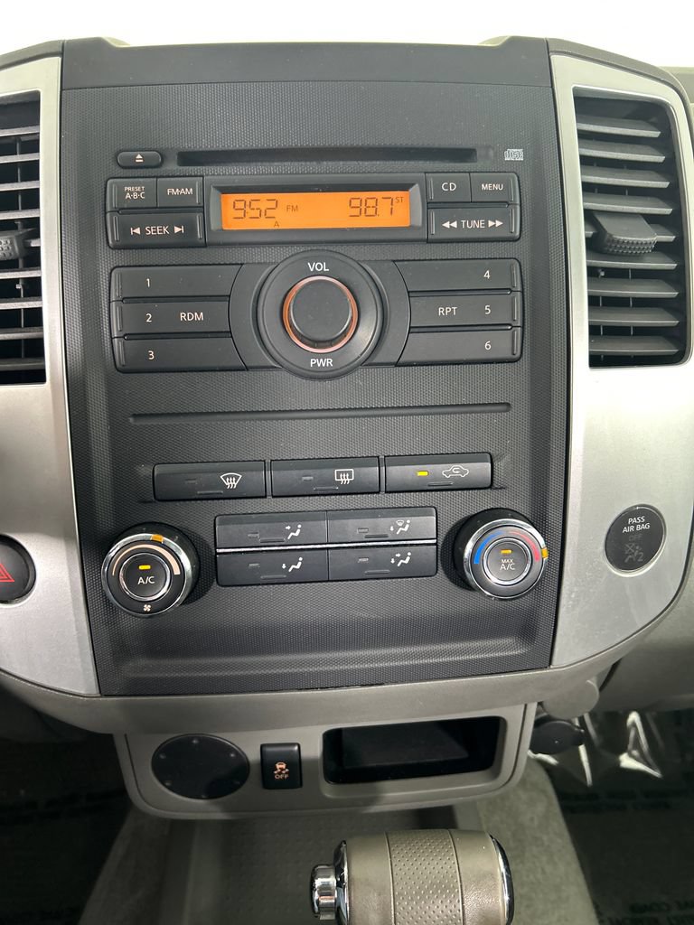 Used 2012 Nissan Frontier SV RWD image 15