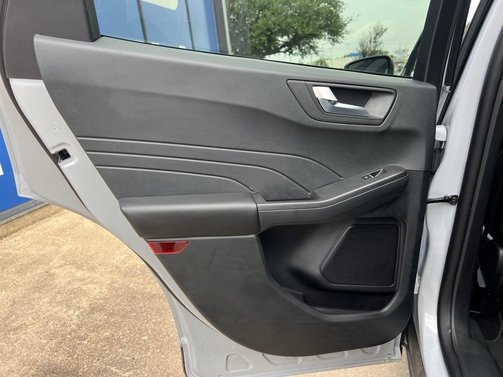 Used 2025 Ford Escape ST-Line w/ Equipment Group 301A FWD image 22