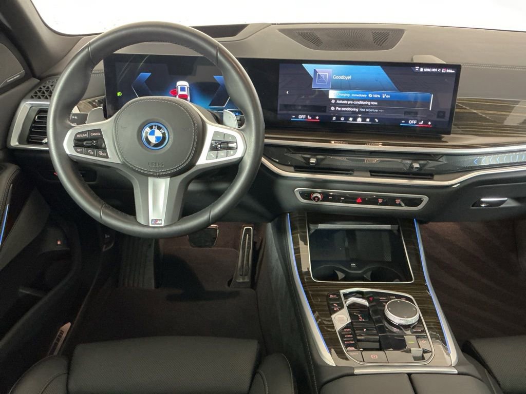 Certified 2025 BMW X5 xDrive50e w/ M Sport Package AWD/4WD image 13