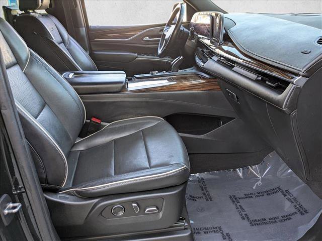Used 2021 Cadillac Escalade ESV Premium Luxury image 24