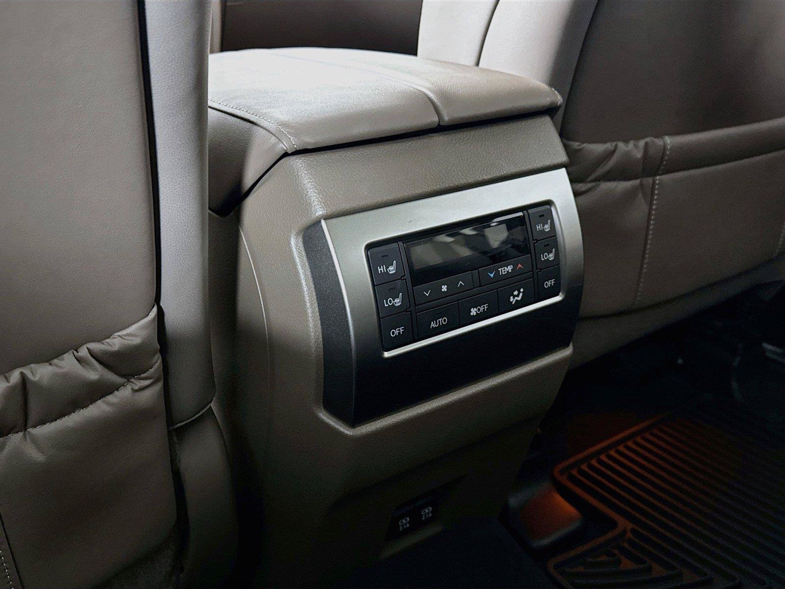 Used 2023 Lexus GX 460 Premium w/ Premium Plus Package AWD/4WD image 35