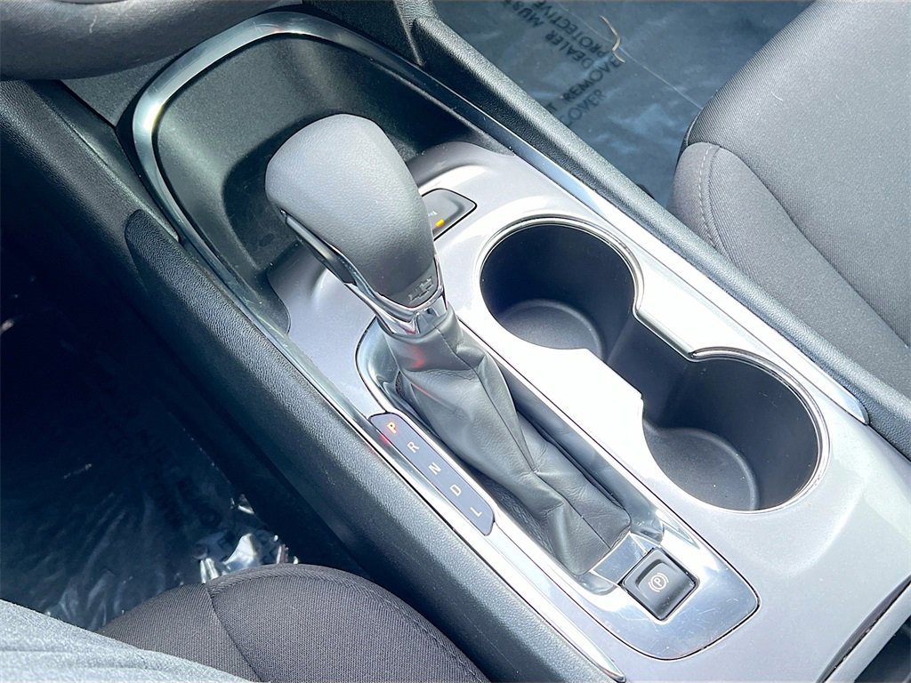 Used 2024 Chevrolet Malibu LT image 16