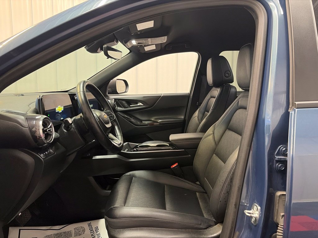 Used 2025 Chevrolet Equinox LT w/ Convenience Package II AWD/4WD image 15