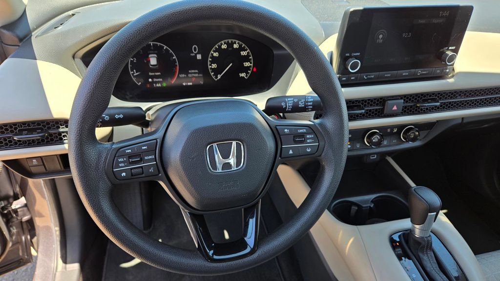 Used 2025 Honda HR-V LX image 26