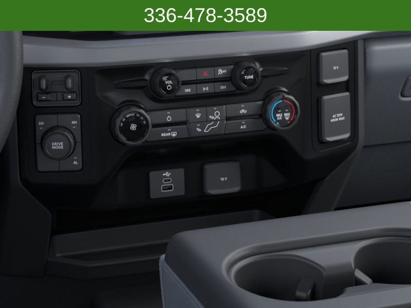 New 2026 Ford F550 4x4 Crew Cab image 15