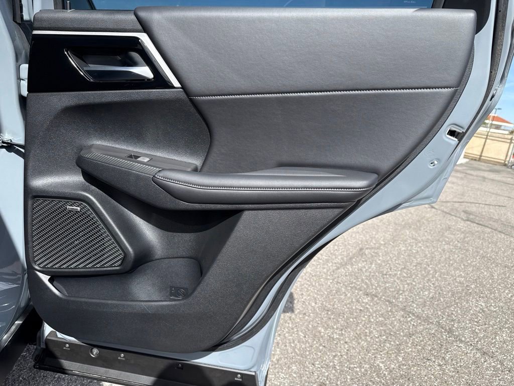 New 2026 Mitsubishi Outlander AWD image 33