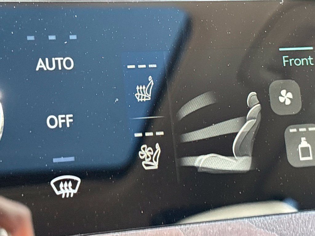 New 2027 Genesis GV80 2.5T Prestige AWD/4WD image 17