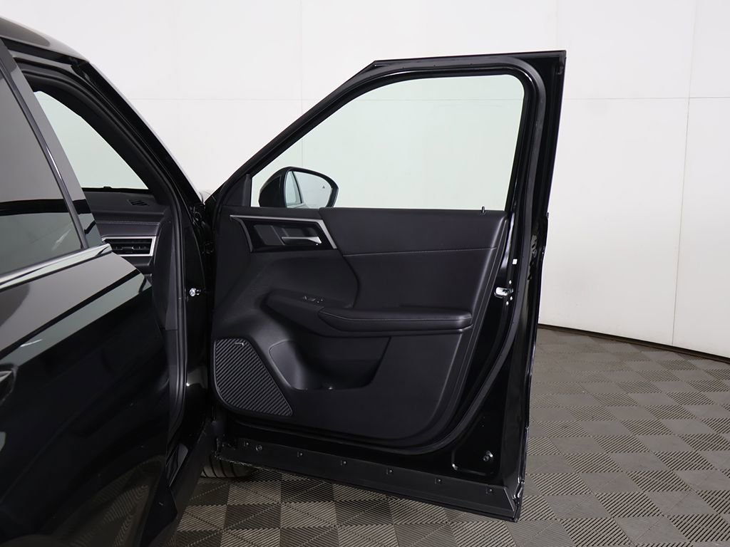 New 2026 Mitsubishi Outlander LE image 21