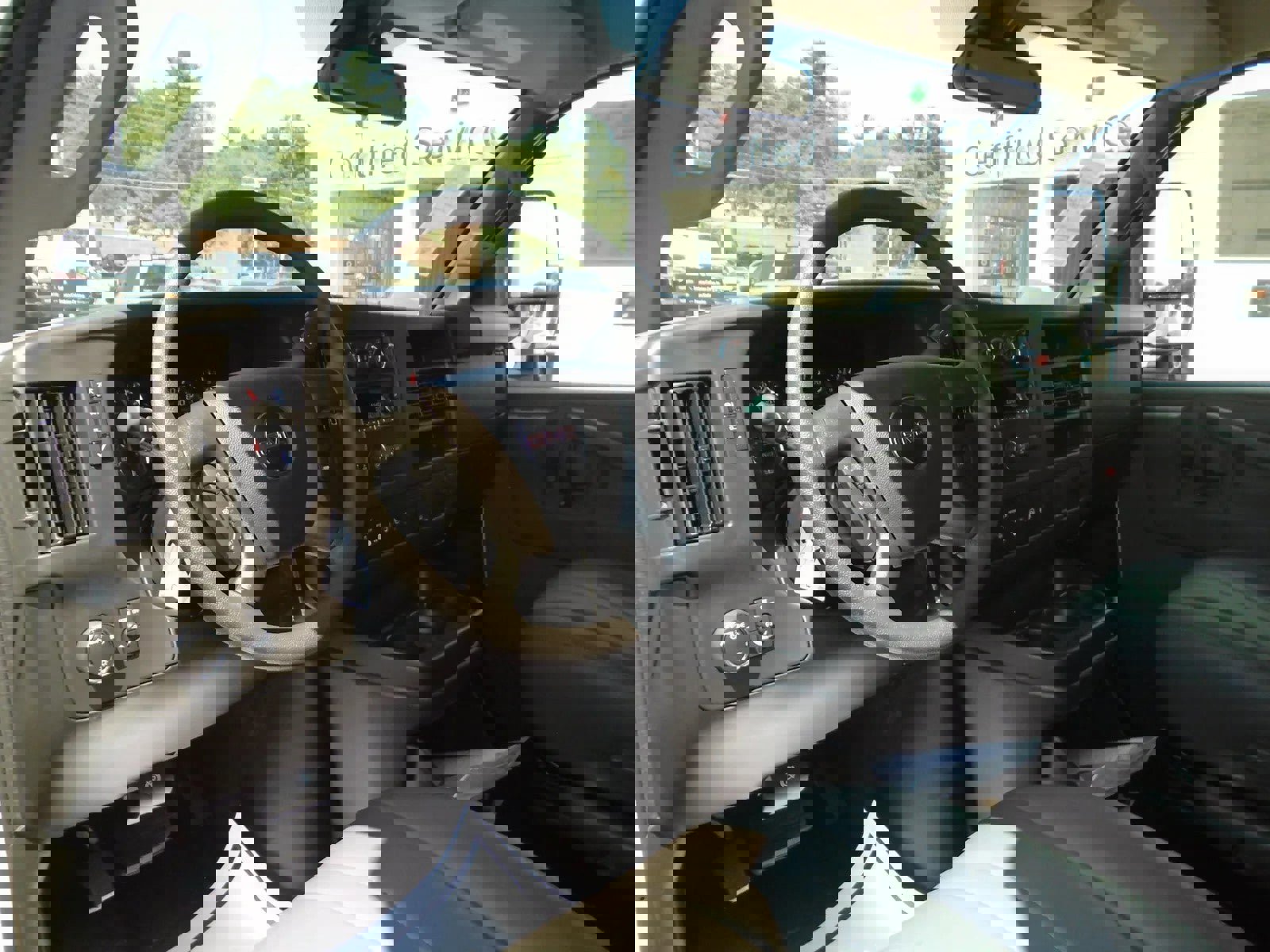 New 2025 GMC Savana 3500 w/ Power Convenience Package image 19