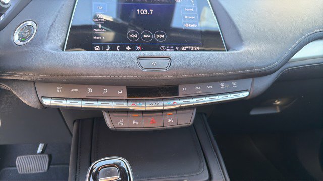 Used 2022 Cadillac XT4 Premium Luxury w/ Enhanced Visibility Package image 26