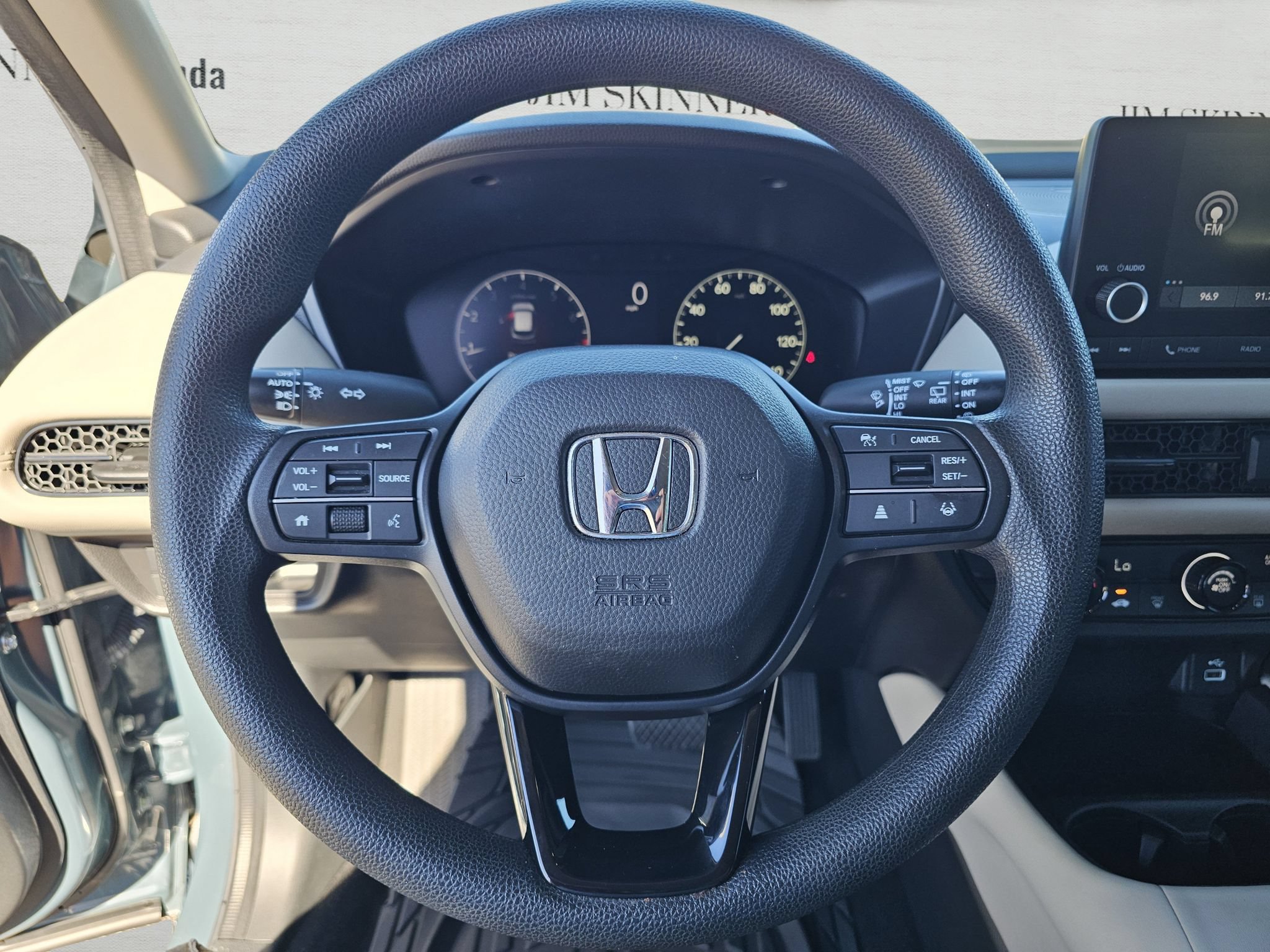 Certified 2023 Honda HR-V LX image 18