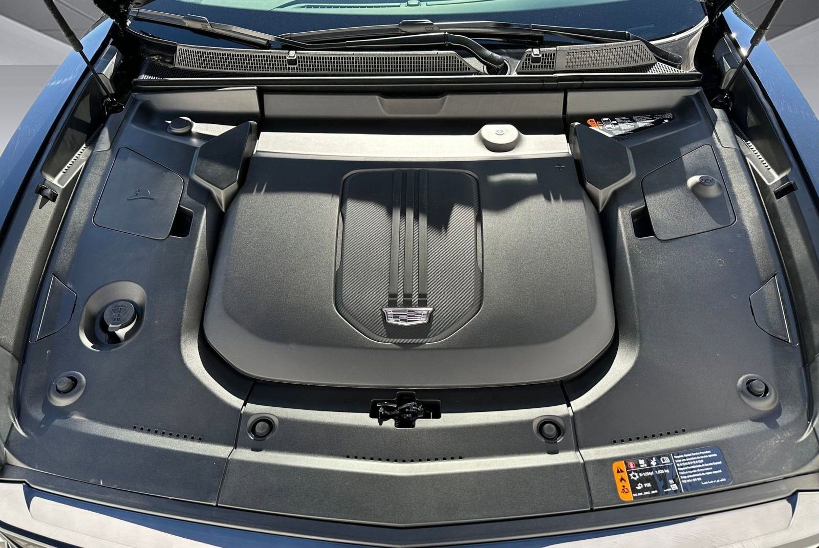 New 2026 Cadillac Lyriq V w/ Exterior Carbon Fiber Package image 24