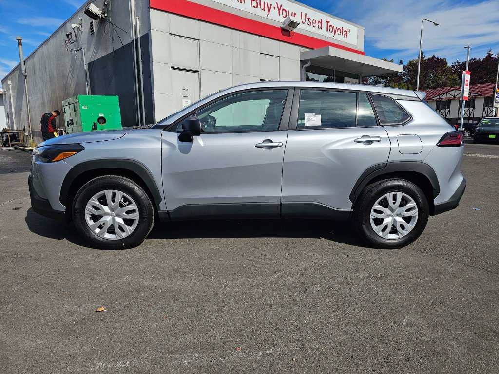 New 2026 Toyota Corolla Cross L AWD/4WD image 4