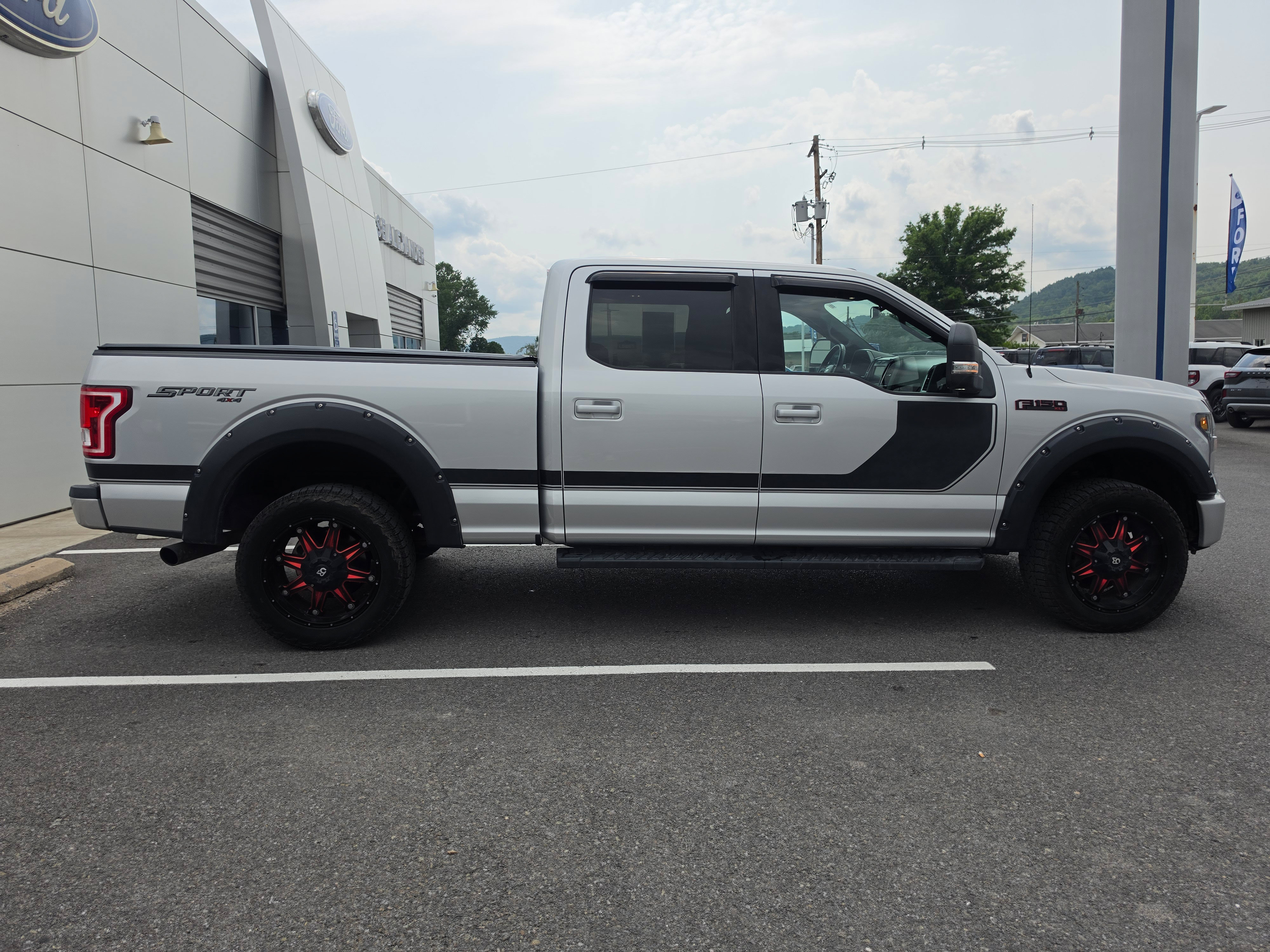Used 2016 Ford F150 XLT w/ Equipment Group 302A Luxury AWD/4WD video 2