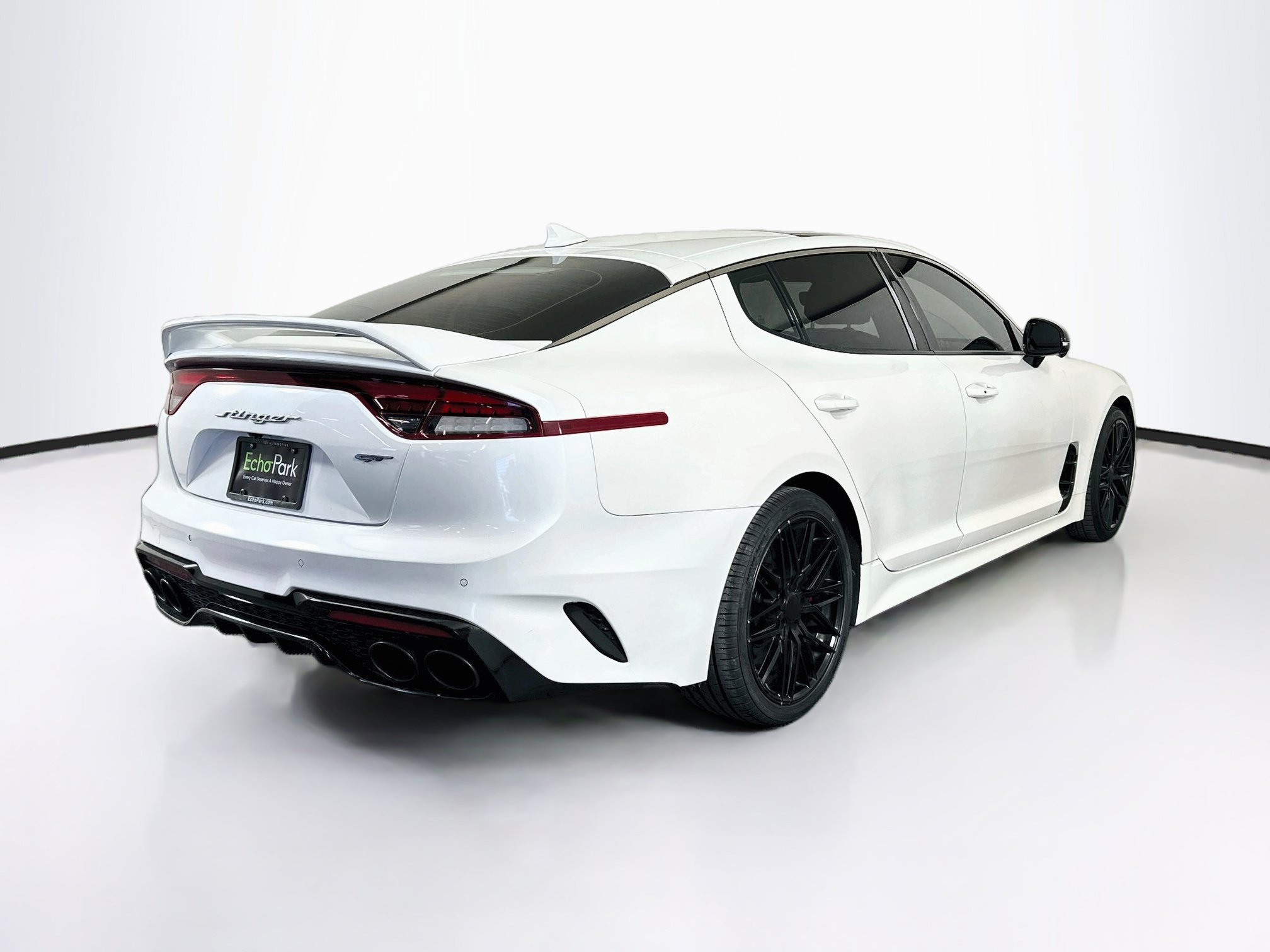 Used 2022 Kia Stinger GT2 w/ Scorpion Package RWD image 9