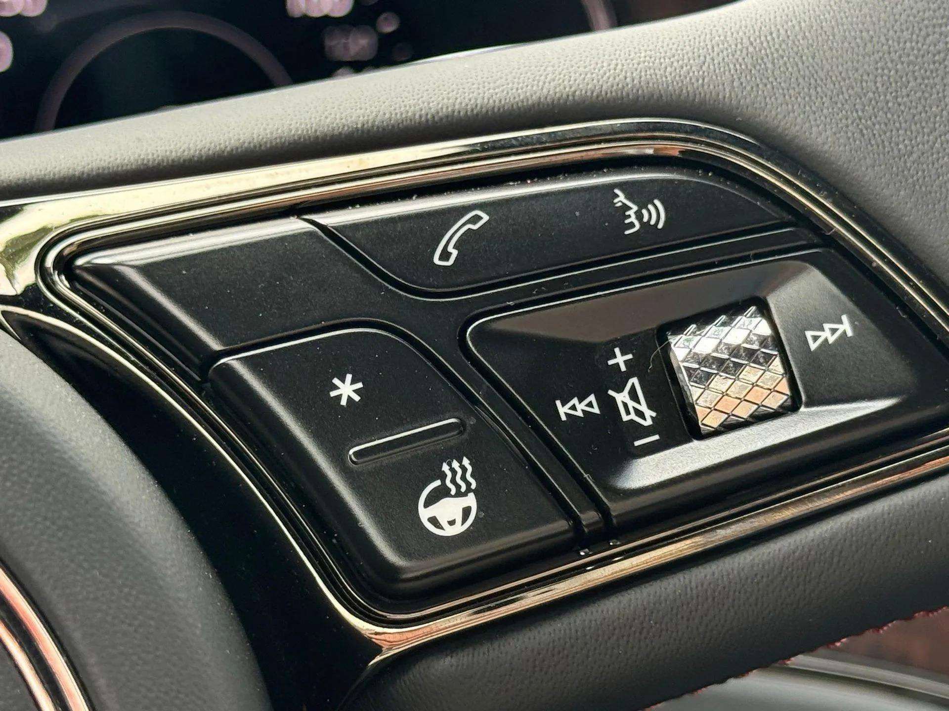 Certified 2025 Bentley Continental GT Mulliner image 33