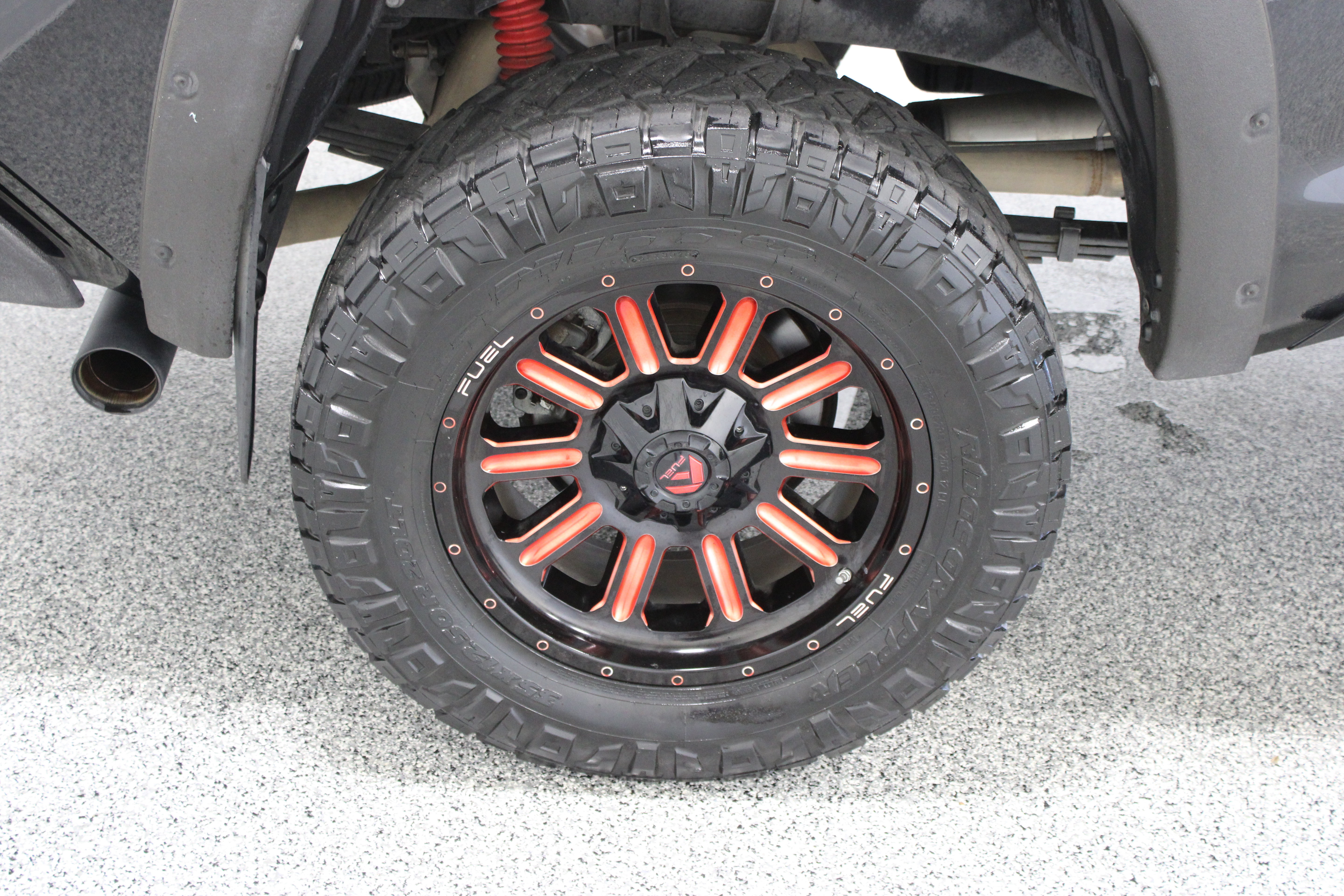 Used 2019 Toyota Tundra SR5 w/ SR5 Upgrade Package AWD/4WD image 6