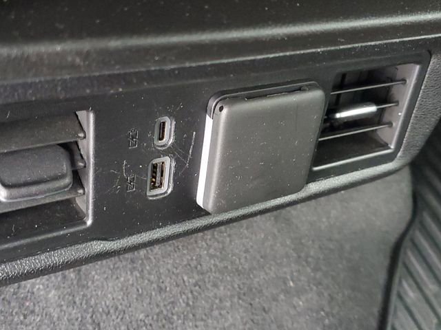 Used 2025 GMC Sierra 1500 Elevation image 11