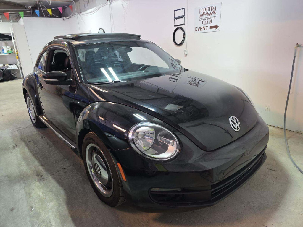 Used 2012 Volkswagen Beetle 2.5 FWD image 23