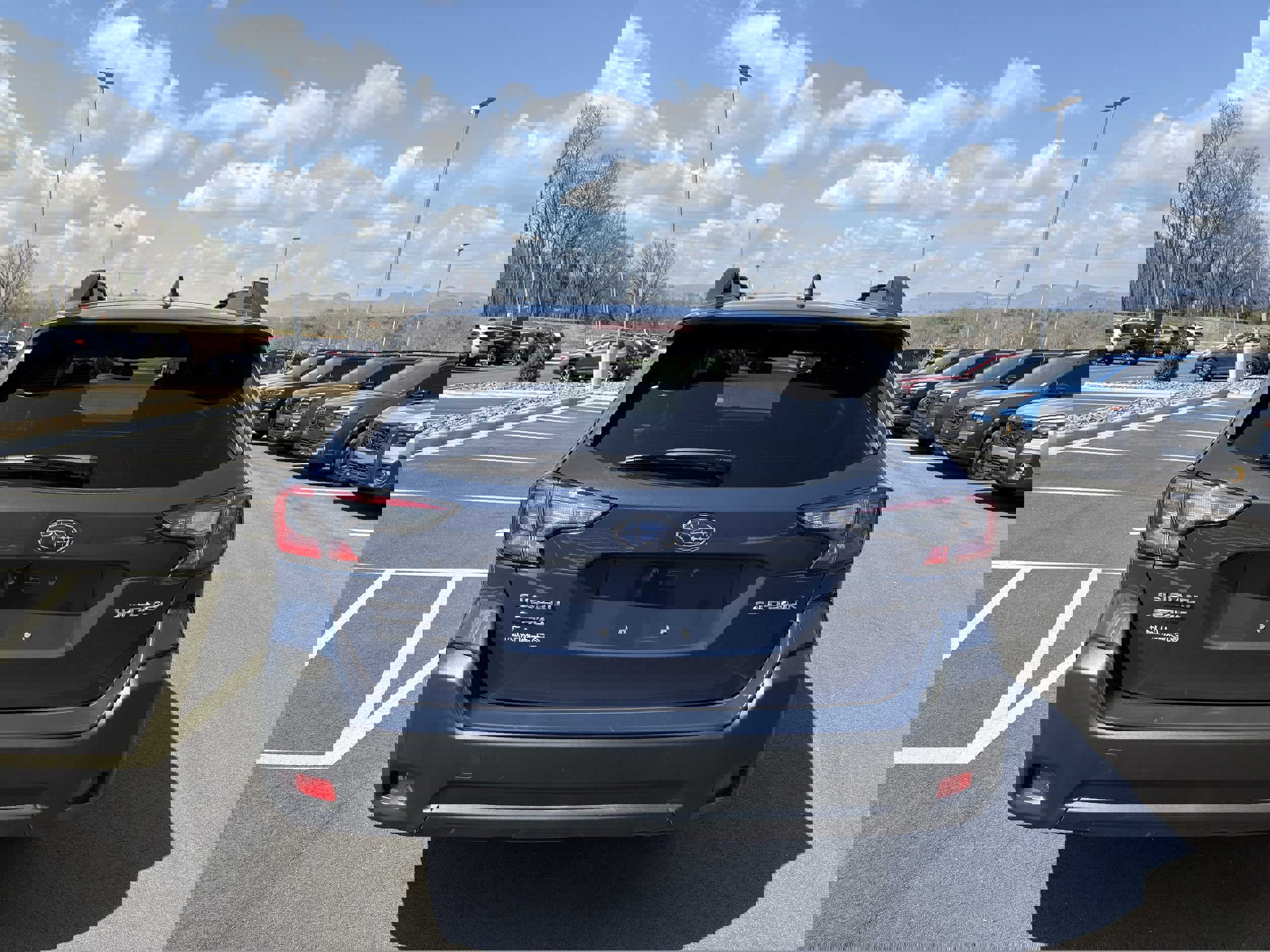 Certified 2025 Subaru Outback Premium image 10