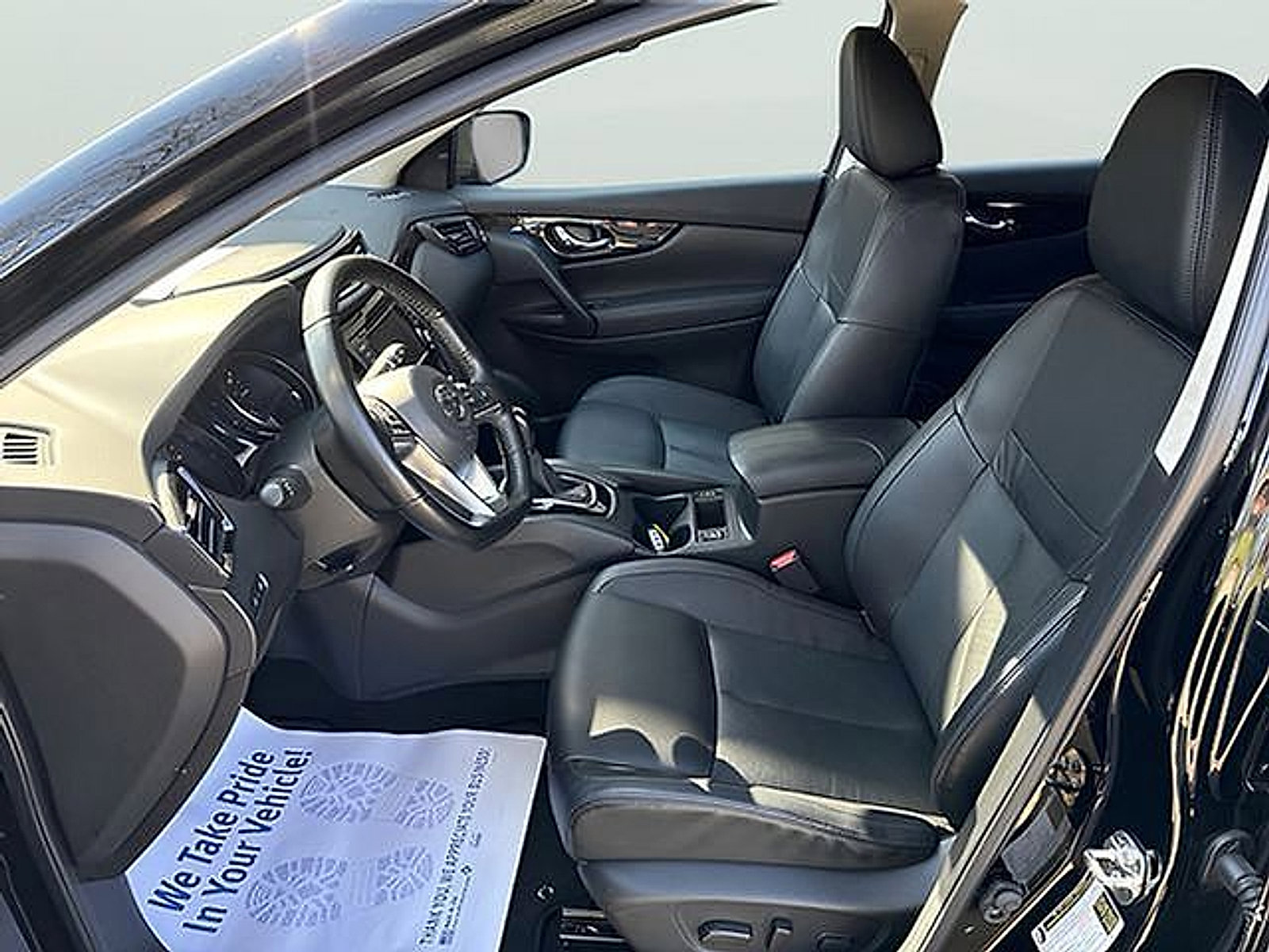 Certified 2022 Nissan Rogue Sport SL AWD/4WD image 21