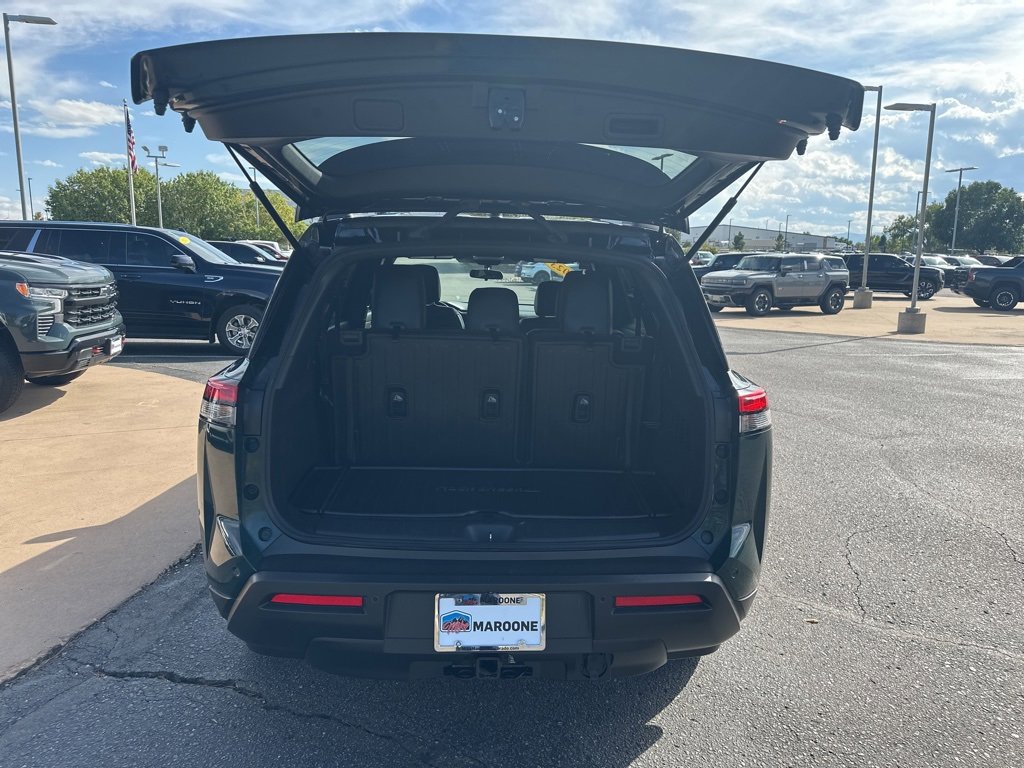 Used 2023 Nissan Pathfinder Rock Creek image 17