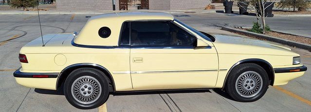 Used 1991 Chrysler TC by Maserati image 6