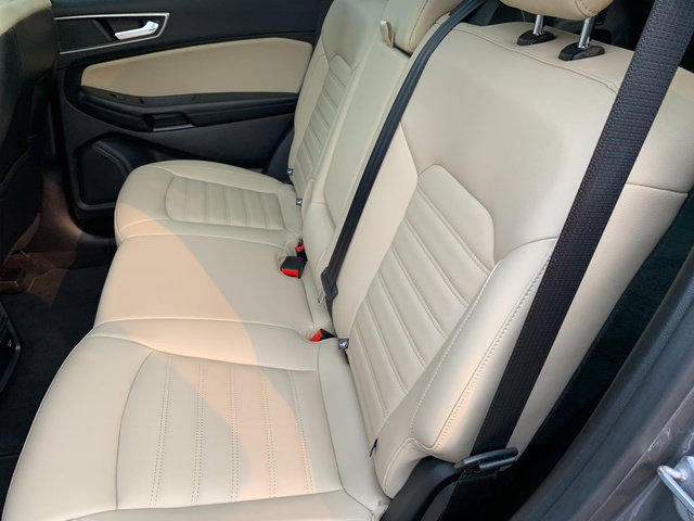 Used 2022 Ford Edge SEL w/ Convenience Package AWD/4WD image 18
