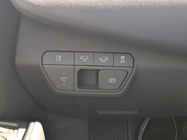 New 2026 Kia EV9 Land w/ Nightfall Edition Package image 26