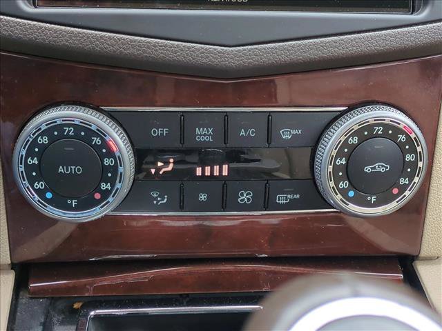 Used 2011 Mercedes-Benz C 300 Sport image 14