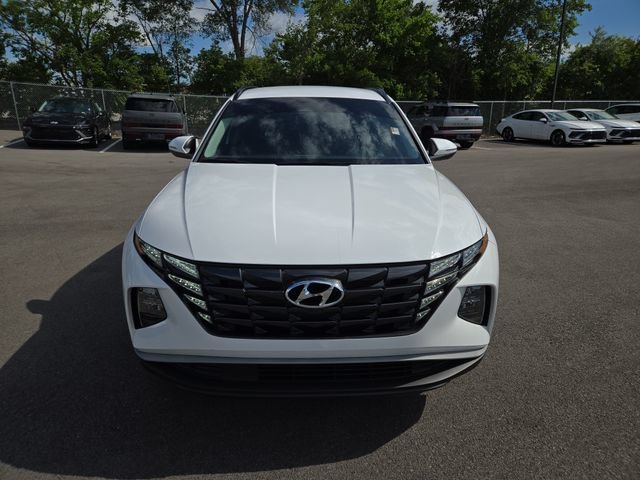 Certified 2023 Hyundai Tucson SEL AWD/4WD image 3