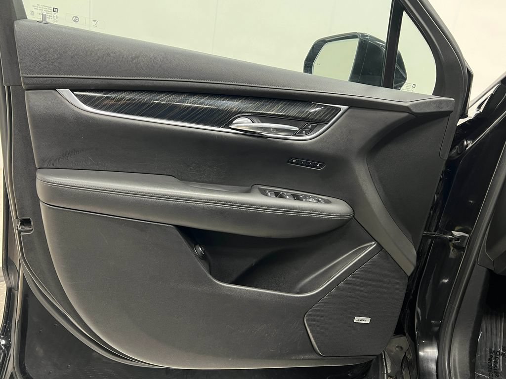 Used 2020 Cadillac XT6 Premium Luxury AWD/4WD image 15