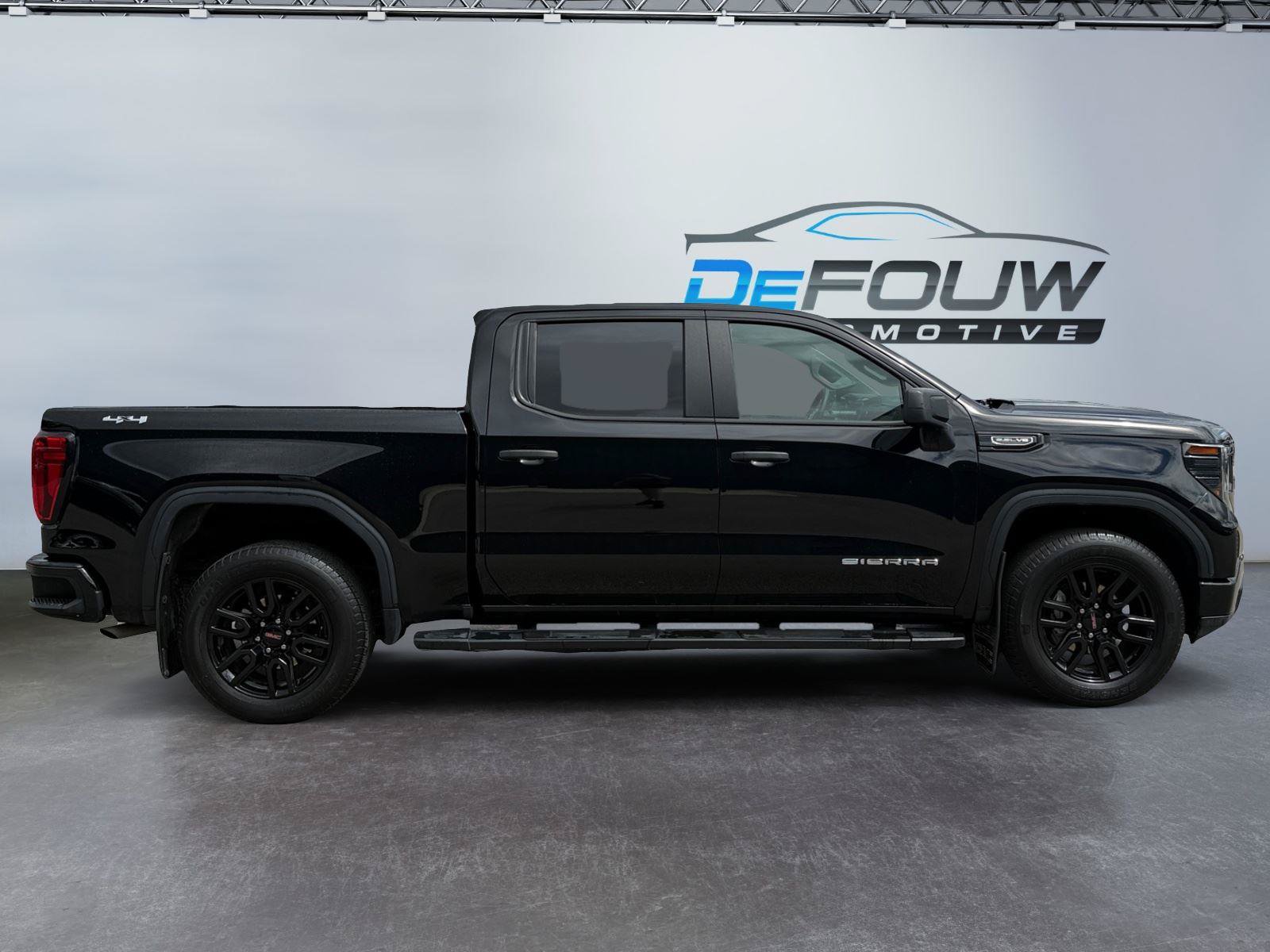 Used 2024 GMC Sierra 1500 Pro w/ Graphite Edition AWD/4WD image 2