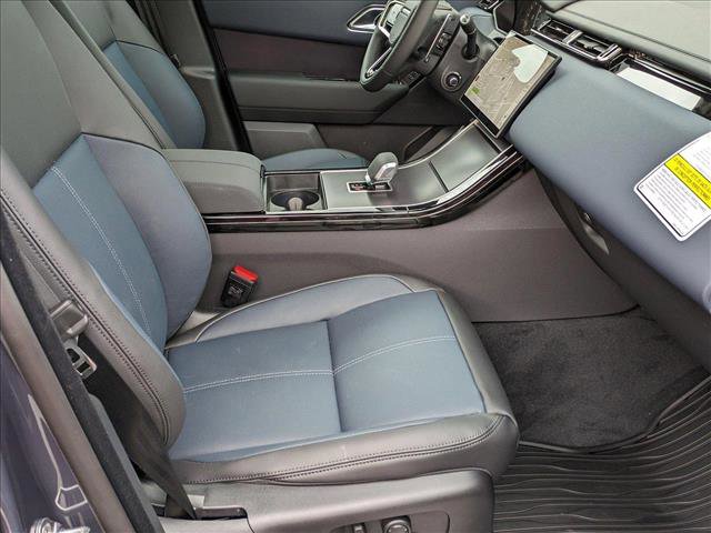 New 2026 Land Rover Range Rover Velar Dynamic SE image 18