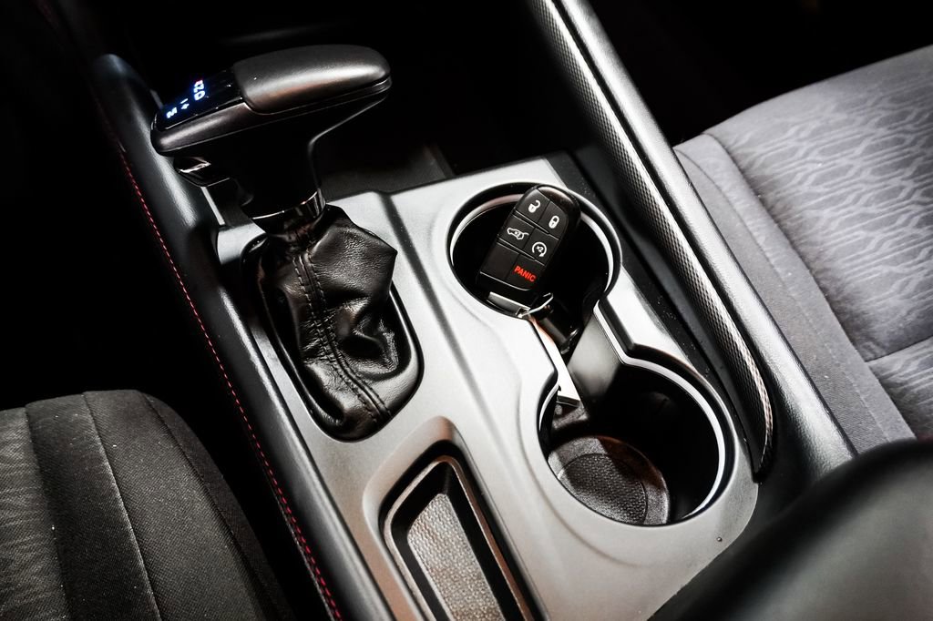 Certified 2024 Dodge Durango GT image 18