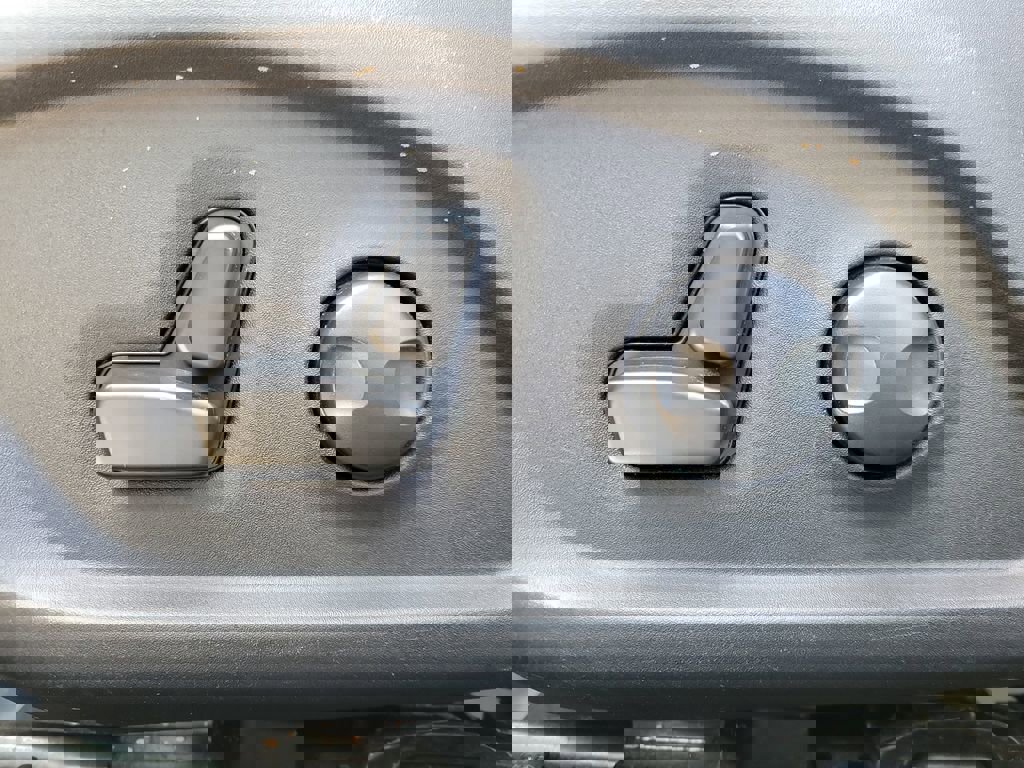 Used 2022 Jeep Compass Limited w/ Elite Group image 20