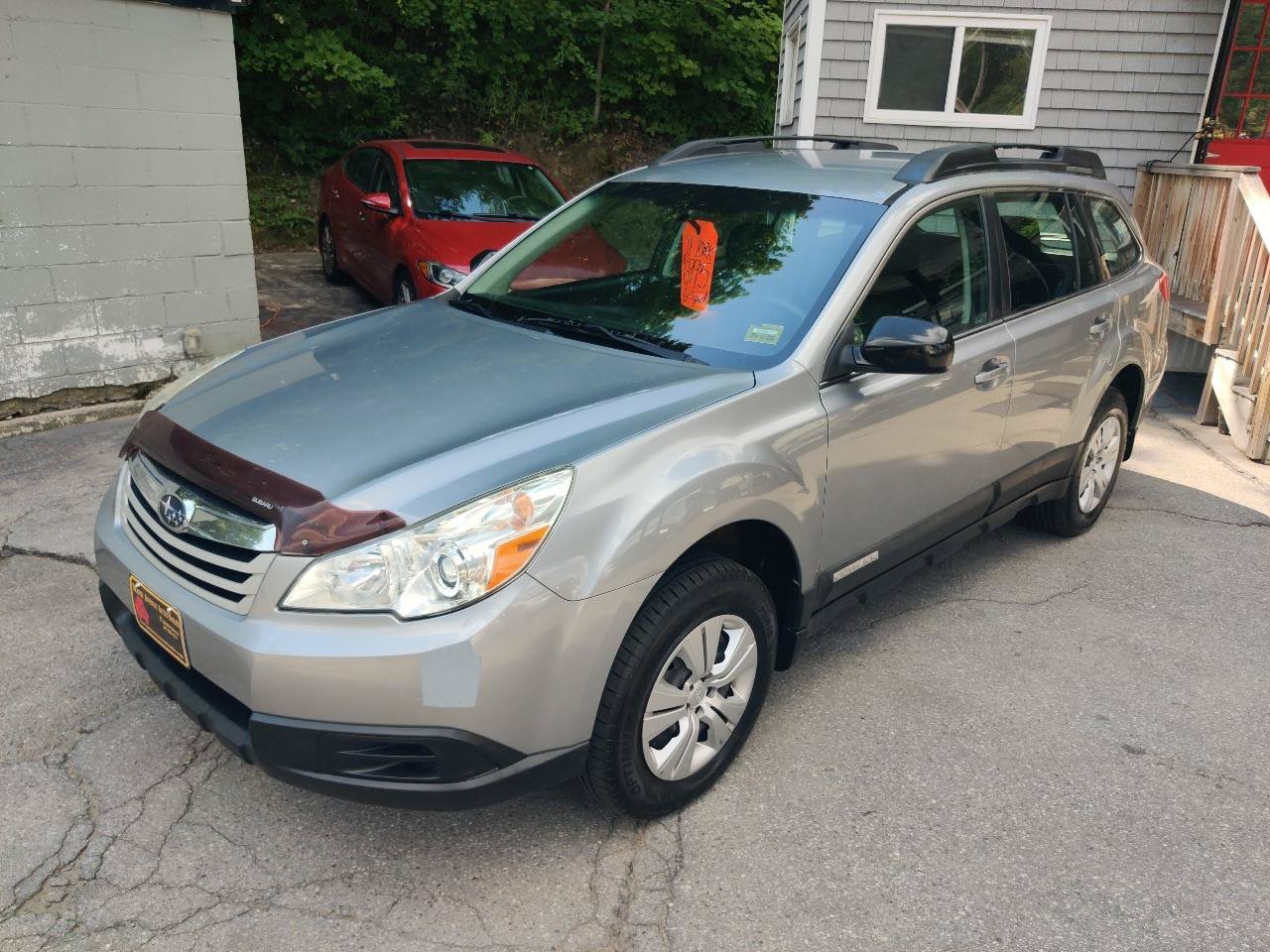 Used 2011 Subaru Outback 2.5i AWD/4WD image 2
