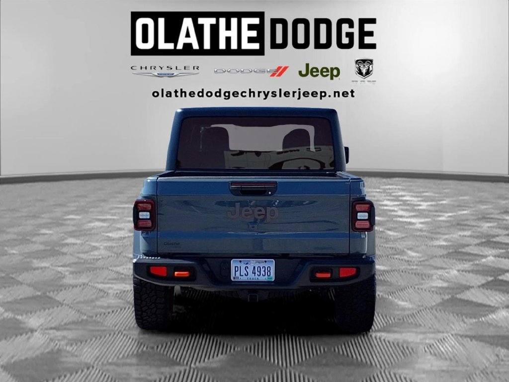 Used 2026 Jeep Gladiator Mojave AWD/4WD image 28
