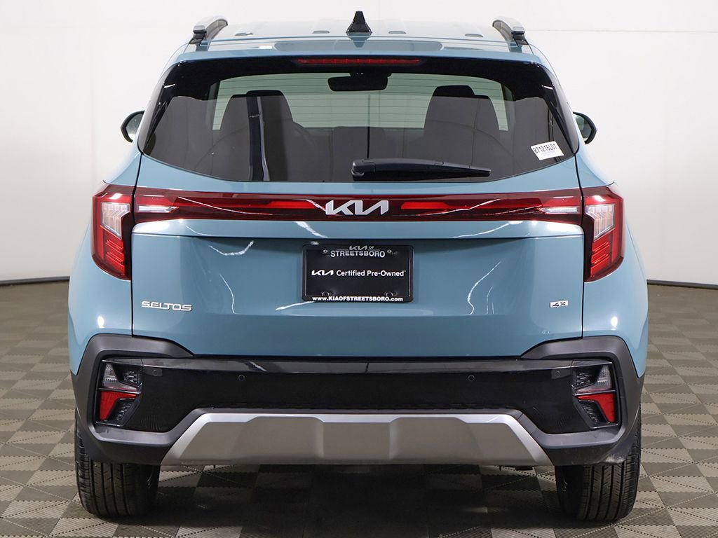 Used 2026 Kia Seltos EX AWD/4WD image 12