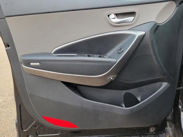 Used 2017 Hyundai Santa Fe Sport FWD image 13