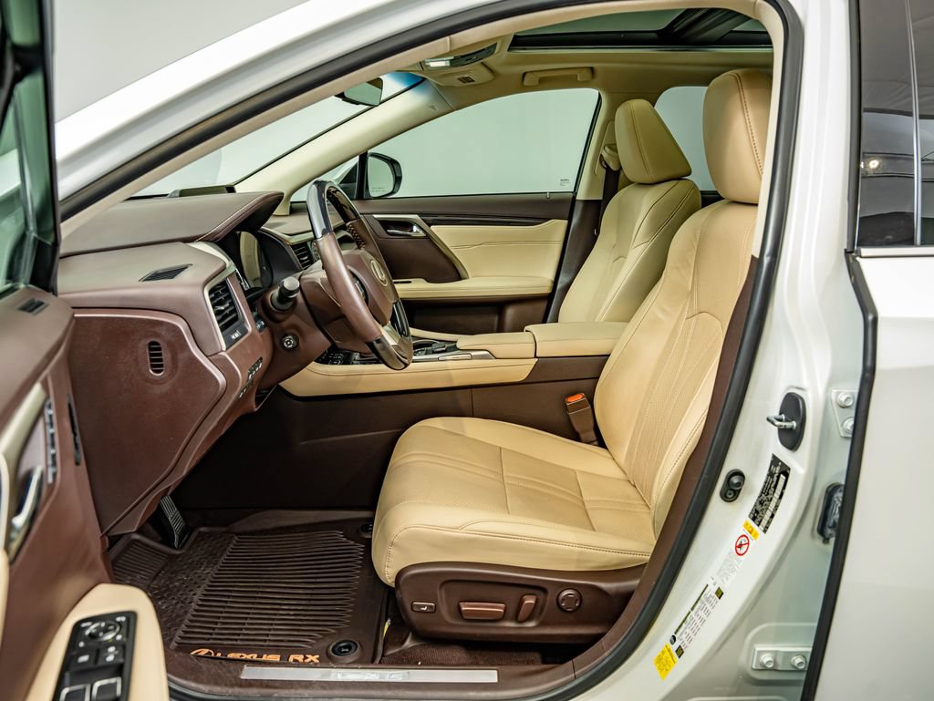 Used 2018 Lexus RX 450h AWD w/ Luxury Package image 32
